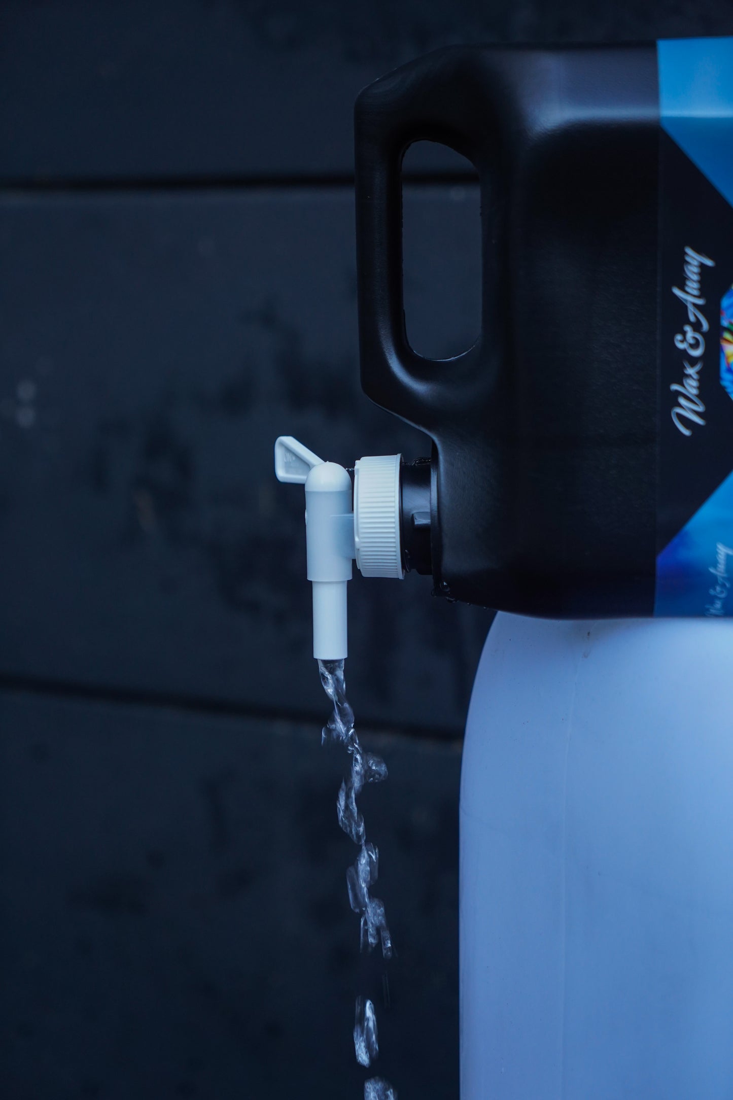 38mm 5L Bottle Decanting Tap